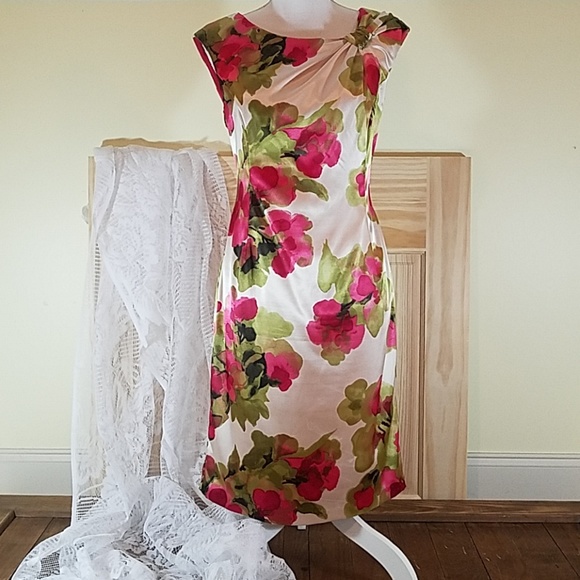 🌸🌱🌺 Floral Dress by Evan Piccone - Picture 2 of 6